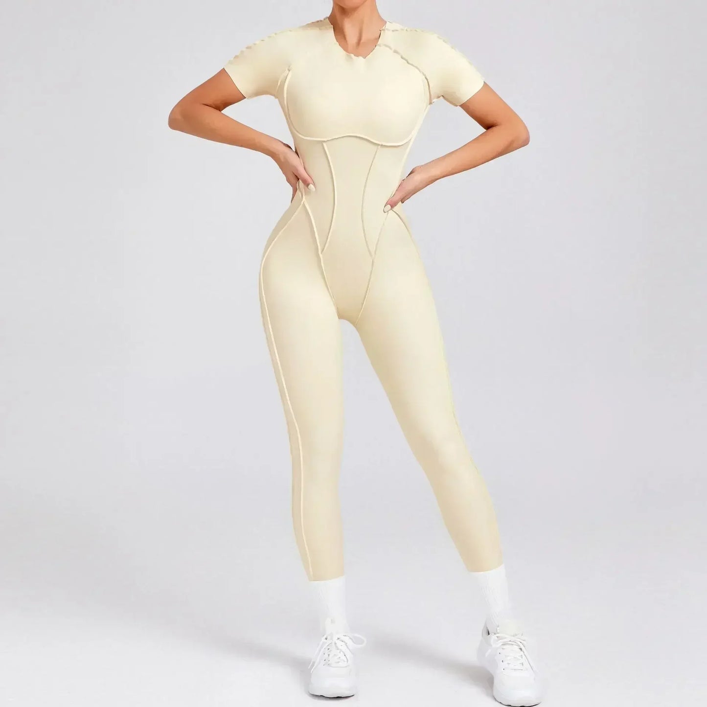 Damen Jumpsuit – Figurformend & Bewegungsfrei